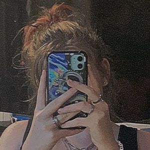 Meet your Posher, Lexi